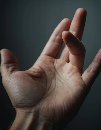 Dupuytren's Contracture: Symptoms, Causes, and Treatment